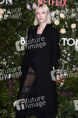 Season 2 Premiere von 'Bridgerton' in London