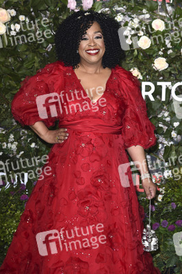 Season 2 Premiere von 'Bridgerton' in London