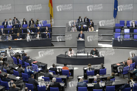 24. Sitzung des Deutschen Bundestages in Berlin