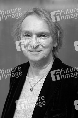 Elke Heidenreich und Marion Karausche auf der lit.Cologne 2022 in Köln