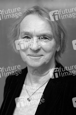 Elke Heidenreich und Marion Karausche auf der lit.Cologne 2022 in Köln