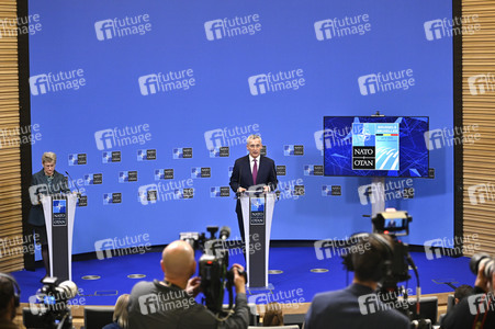 Pressekonferenz mit Jens Stoltenberg im NATO Hauptquartier in Brüssel