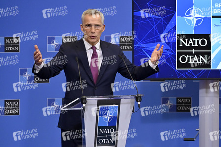 Pressekonferenz mit Jens Stoltenberg im NATO Hauptquartier in Brüssel