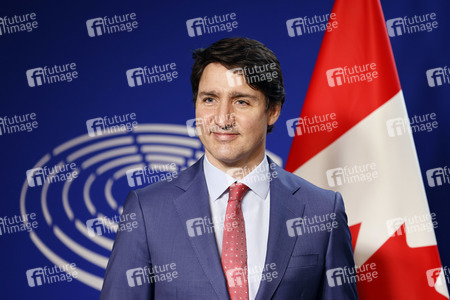 Fototermin mit Justin Trudeau im EU-Parlament in Brüssel