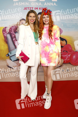 Filmpremiere 'JGA: Jasmin. Gina. Anna.' in Berlin