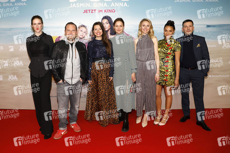 Filmpremiere 'JGA: Jasmin. Gina. Anna.' in Berlin