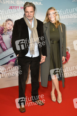 Filmpremiere 'JGA: Jasmin. Gina. Anna.' in Berlin