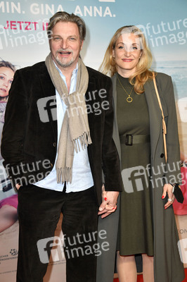 Filmpremiere 'JGA: Jasmin. Gina. Anna.' in Berlin