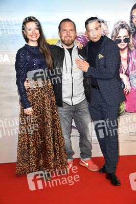 Filmpremiere 'JGA: Jasmin. Gina. Anna.' in Berlin
