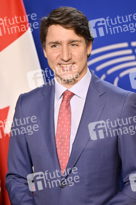 Fototermin mit Justin Trudeau im EU-Parlament in Brüssel