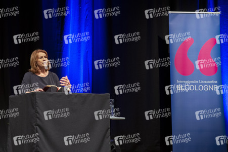 Senta Berger auf der lit.Cologne 2022 in Köln