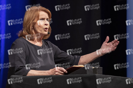 Senta Berger auf der lit.Cologne 2022 in Köln