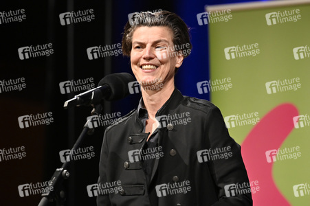 Anke Engelke und Carolin Emcke auf der lit.Cologne 2022 in Köln