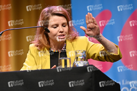 Annette Frier und Michael Kessler auf der lit.Cologne 2022 in Köln