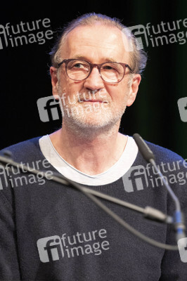 Claudia Michelsen, Justus Maier und Peter Lohmeyer auf der lit.Cologne 2022 in Köln