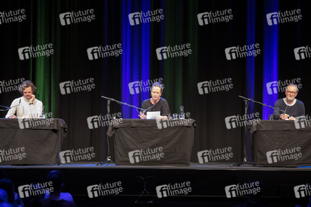 Claudia Michelsen, Justus Maier und Peter Lohmeyer auf der lit.Cologne 2022 in Köln