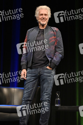 Frank Schätzing und Peter Wohlleben auf der lit.Cologne 2022 in Köln