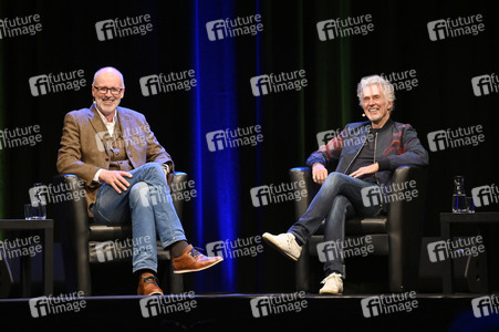 Frank Schätzing und Peter Wohlleben auf der lit.Cologne 2022 in Köln