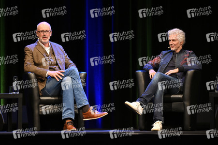 Frank Schätzing und Peter Wohlleben auf der lit.Cologne 2022 in Köln