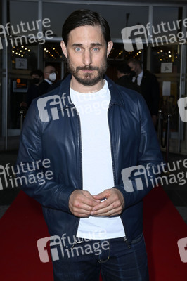 Filmpremiere 'Bis wir tot sind oder frei' in Berlin