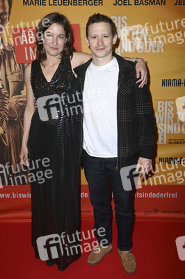 Filmpremiere 'Bis wir tot sind oder frei' in Berlin