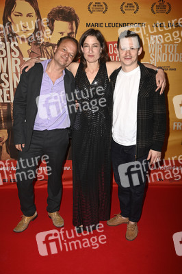 Filmpremiere 'Bis wir tot sind oder frei' in Berlin
