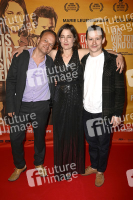 Filmpremiere 'Bis wir tot sind oder frei' in Berlin