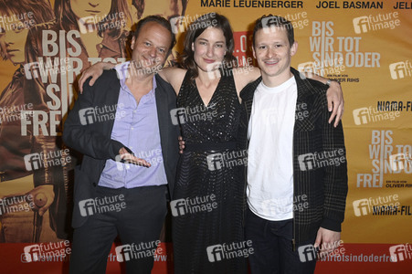 Filmpremiere 'Bis wir tot sind oder frei' in Berlin
