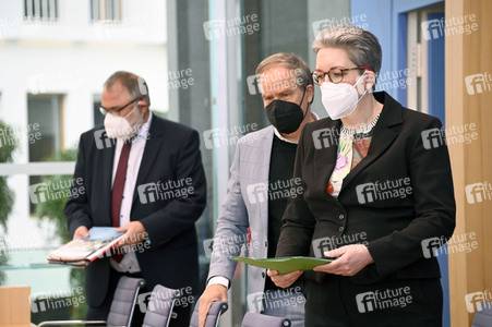 Bundespressekonferenz Bundesweite Baulandumfrage in Berlin