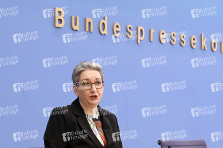 Bundespressekonferenz Bundesweite Baulandumfrage in Berlin