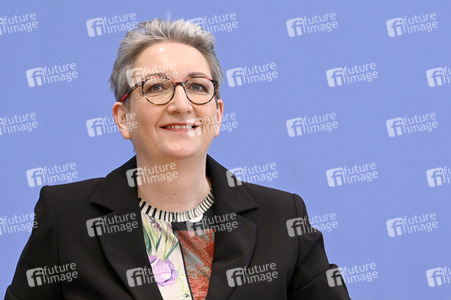 Bundespressekonferenz Bundesweite Baulandumfrage in Berlin