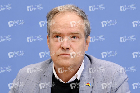 Bundespressekonferenz Bundesweite Baulandumfrage in Berlin