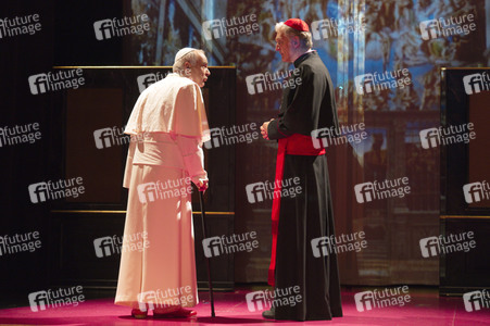 Theaterprobe 'Die zwei Päpste' in Berlin