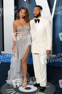 Vanity Fair Oscar Party 2022 in Beverly Hills