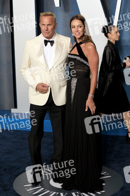 Vanity Fair Oscar Party 2022 in Beverly Hills