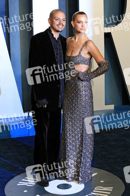 Vanity Fair Oscar Party 2022 in Beverly Hills