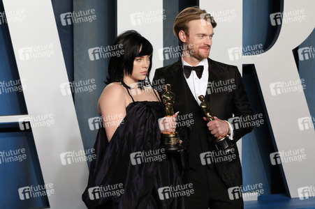 Vanity Fair Oscar Party 2022 in Beverly Hills