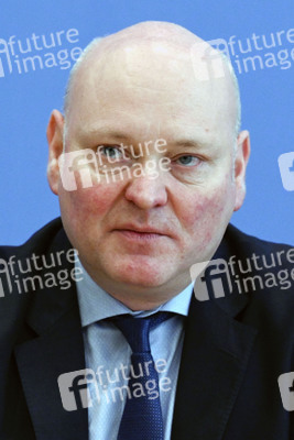 Bundespressekonferenz Vorstellung der aktualisierten Konjunkturprognose in Berlin