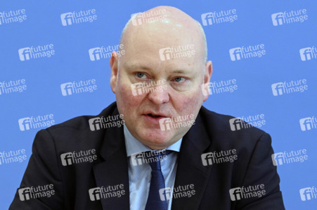 Bundespressekonferenz Vorstellung der aktualisierten Konjunkturprognose in Berlin