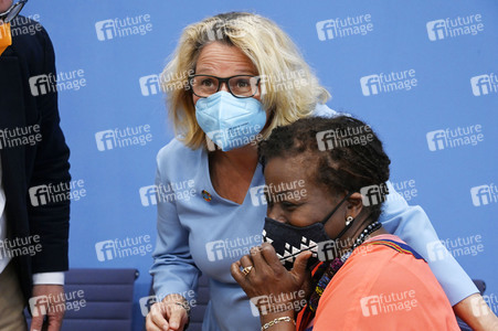 Bundespressekonferenz Vorstellung des UNFPA-Weltbevölkerungsberichts 2022 in Berlin