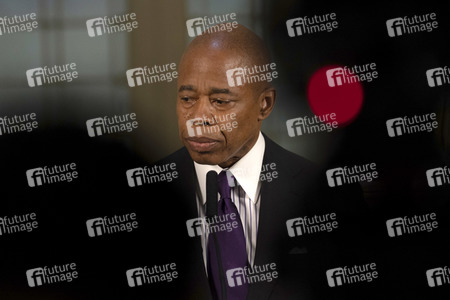 Pressekonferenz mit Eric Adams zur Obdachlosigkeit in New York