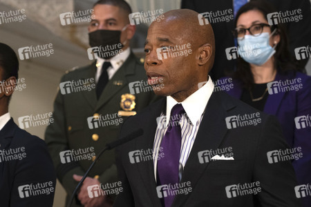 Pressekonferenz mit Eric Adams zur Obdachlosigkeit in New York