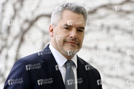 Empfang des Bundeskanzlers der Republik Österreich in Berlin