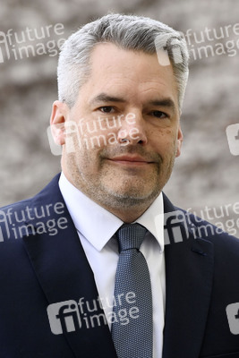 Empfang des Bundeskanzlers der Republik Österreich in Berlin