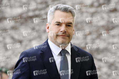 Empfang des Bundeskanzlers der Republik Österreich in Berlin