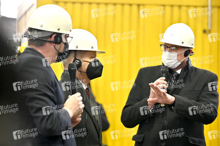 Olaf Scholz besucht die FWH Stahlguss GmbH in Mülheim an der Ruhr