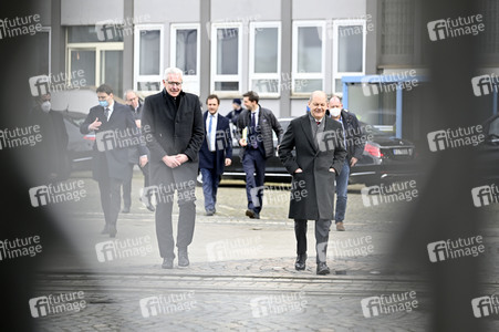 Olaf Scholz besucht die FWH Stahlguss GmbH in Mülheim an der Ruhr