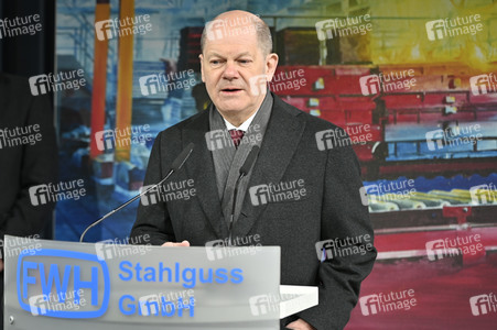 Olaf Scholz besucht die FWH Stahlguss GmbH in Mülheim an der Ruhr