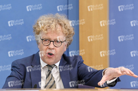 Bundespressekonferenz Vulnerabilität und Resilienz in der Krise in Berlin