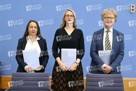 Bundespressekonferenz Vulnerabilität und Resilienz in der Krise in Berlin
